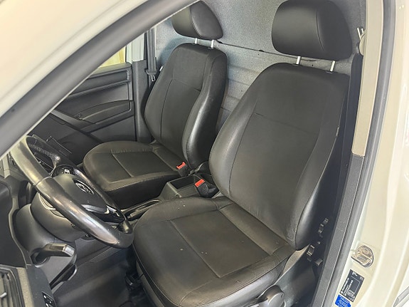Volkswagen Caddy Maxi 5 of 5