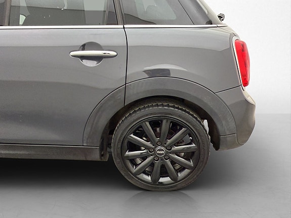 MINI Cooper SD 27 of 29