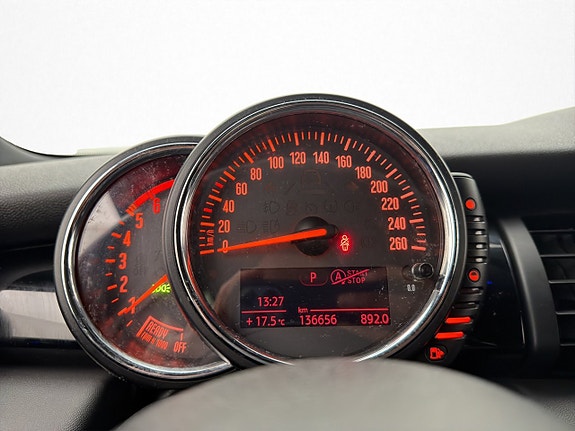 MINI Cooper SD 16 of 29