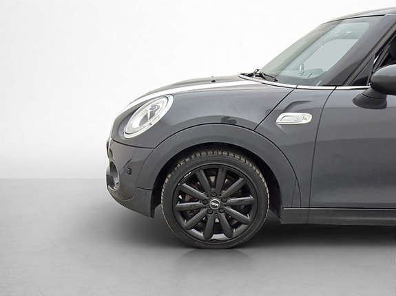 MINI Cooper SD 26 of 29