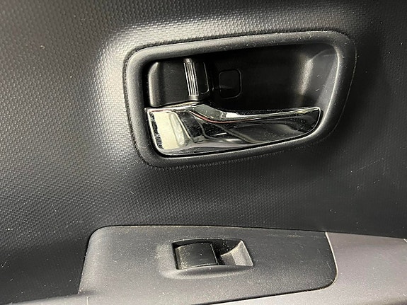 Mitsubishi Outlander 16 of 17