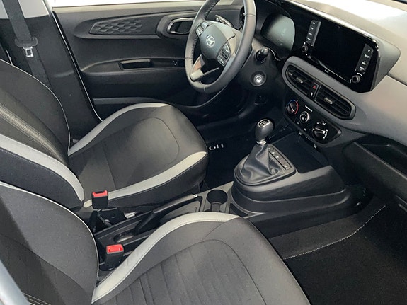 Hyundai i10 18 of 24