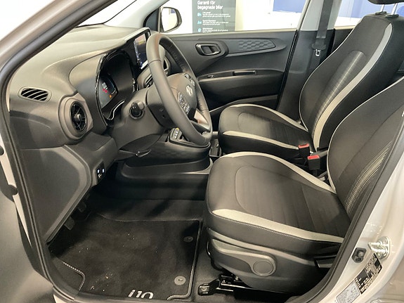 Hyundai i10 24 of 24