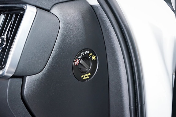 Volvo V90 Cross Country 30 of 30