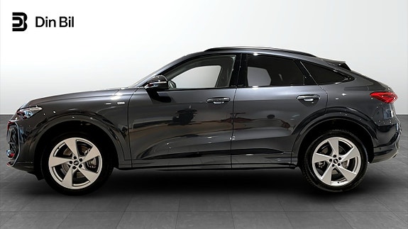 Audi Q5 2 of 5