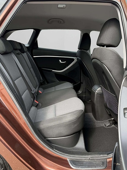 Hyundai i30 18 of 21