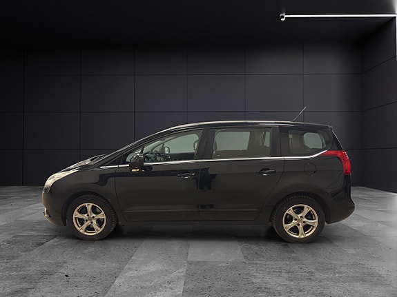 Peugeot 5008 3 of 5