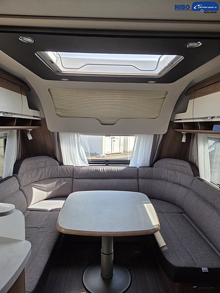 Knaus 580 UF Scandinavian Selection (Momsvagn) 2 of 9