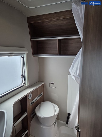 Knaus 580 UF Scandinavian Selection (Momsvagn) 8 of 9
