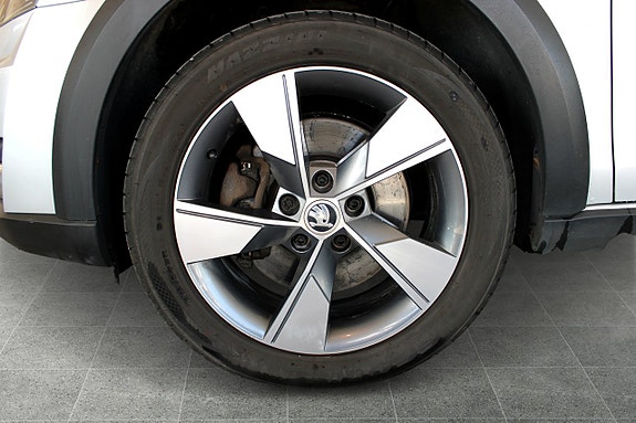 Skoda Octavia Scout 11 of 11