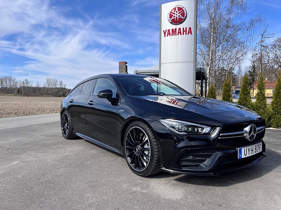 Mercedes-Benz CLA35 9 of 24
