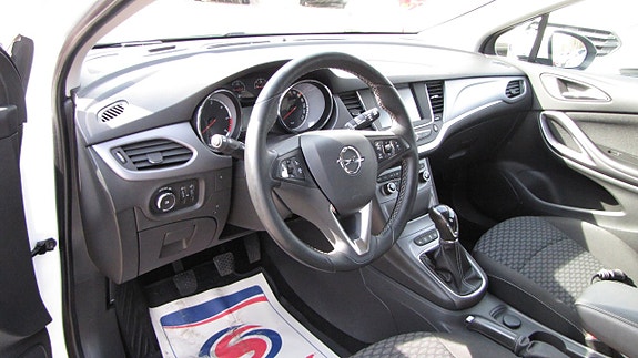 Opel Astra 5 of 5