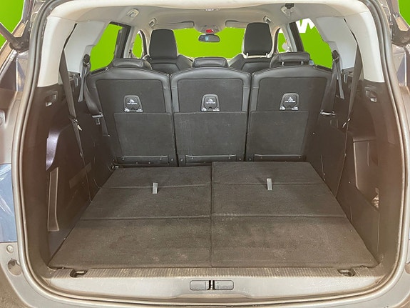 Peugeot 5008 15 of 21