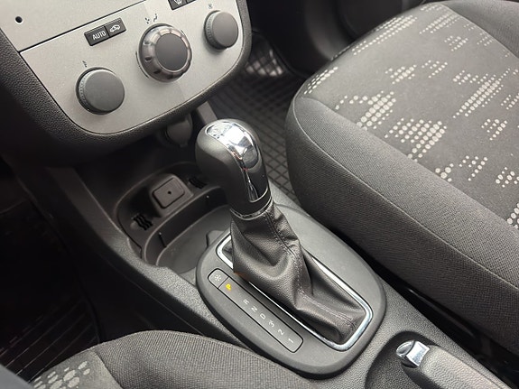 Opel Corsa 16 of 27