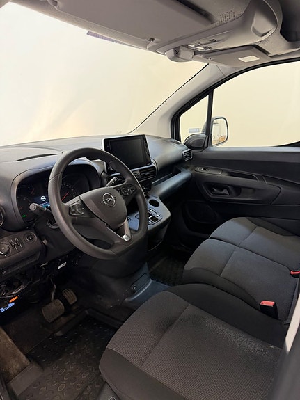 Opel Combo-e 7 of 13