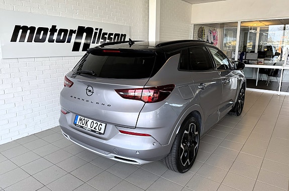 Opel Grandland 3 of 5