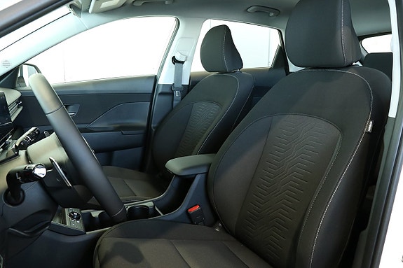 Hyundai Kona 7 of 16