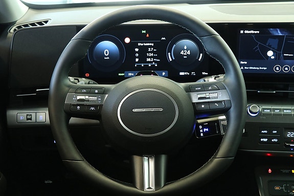 Hyundai Kona 11 of 16