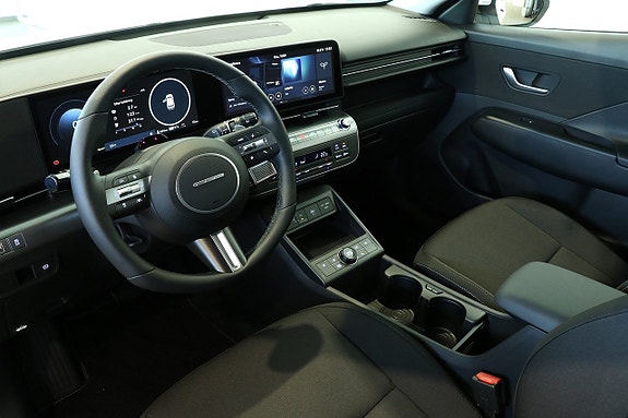 Hyundai Kona 8 of 16