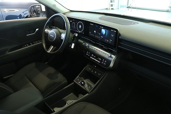 Hyundai Kona 13 of 16