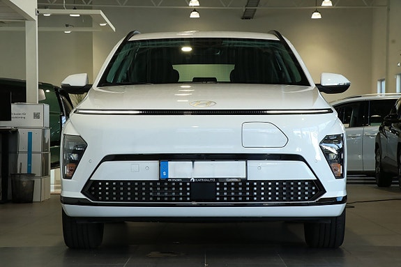 Hyundai Kona 3 of 16