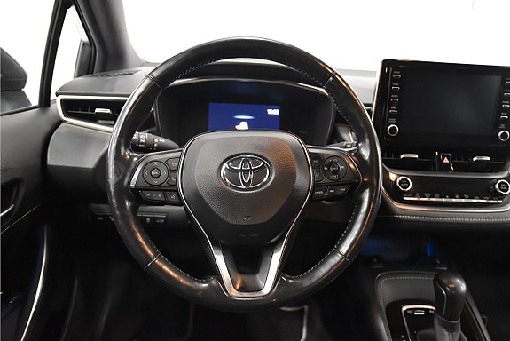 Toyota Corolla 2 of 17