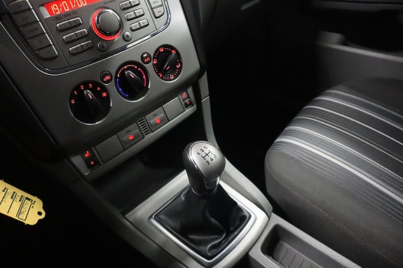 Ford Focus 8 of 15