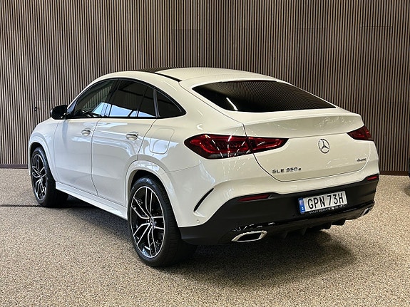 Mercedes-Benz GLE350 e 3 of 5