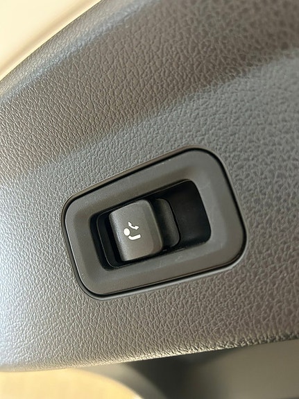 Mercedes-Benz GLE350 e 10 of 14