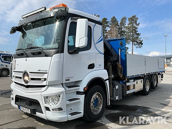 Kranbil Mercedes-Benz Antos 2532 med kran Pal