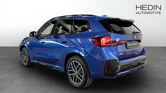 BMW X1 2 of 5