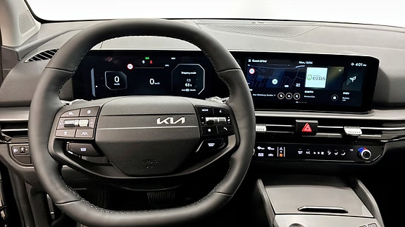Kia Sportage 10 of 16