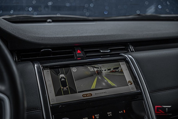Land Rover Discovery Sport 14 of 23