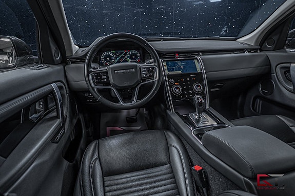 Land Rover Discovery Sport 11 of 23