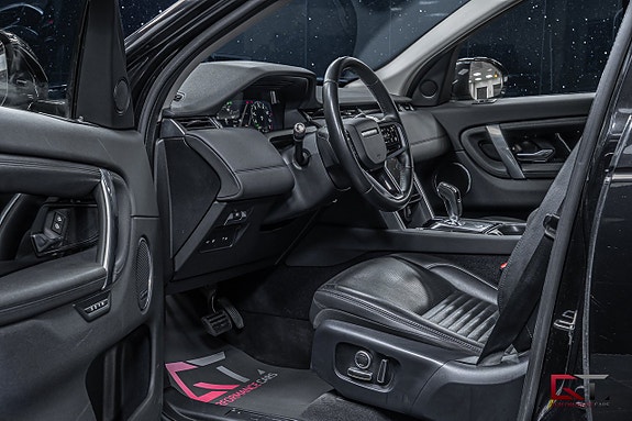 Land Rover Discovery Sport 9 of 23