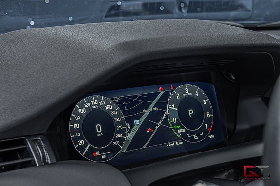 Land Rover Discovery Sport 12 of 23