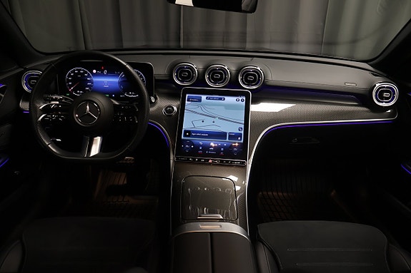 Mercedes-Benz C300 de 14 of 24