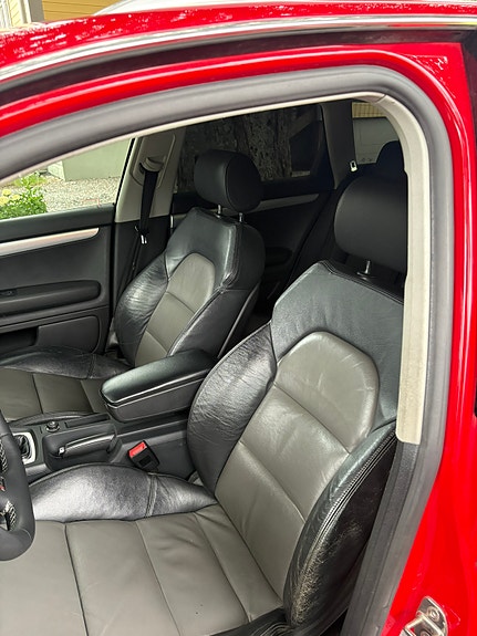 Audi A4 6 of 8