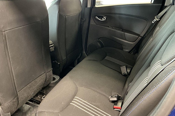 Renault Clio 16 of 23