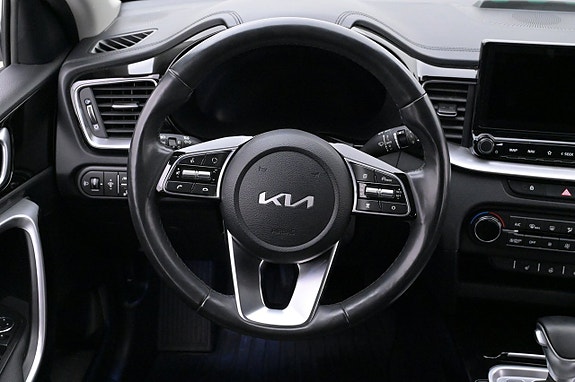 Kia XCeed 7 of 27