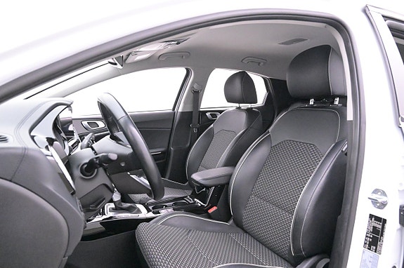 Kia XCeed 9 of 27