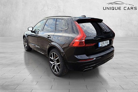 Volvo XC60 6 of 30