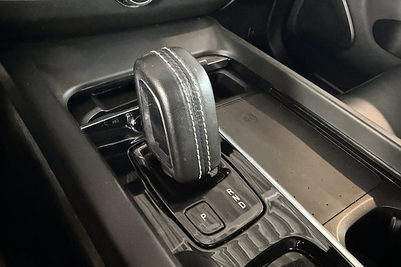 Volvo XC60 24 of 30