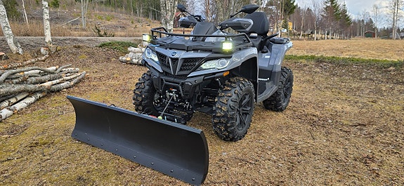 CFMOTO C Force 850 XC nytt frontmonterat Snöblad
