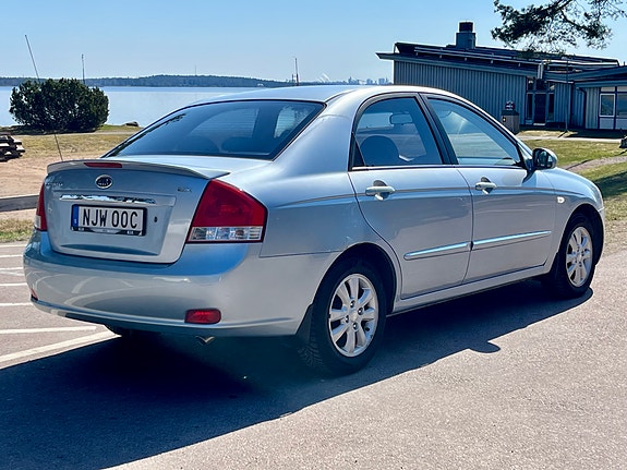 Kia Cerato 3 of 24