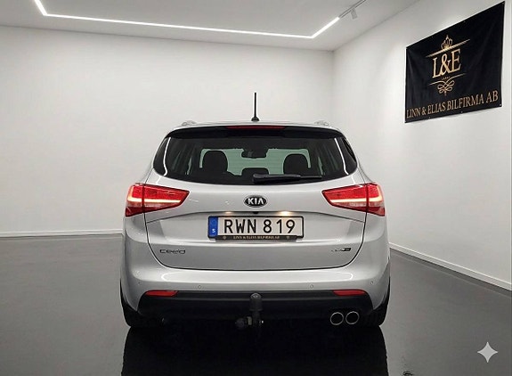 Kia Ceed 3 of 5