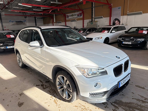 BMW X1 3 of 5