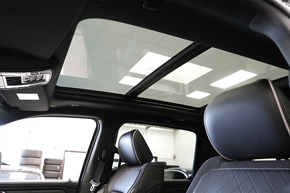 Dodge RAM 1500 16 of 27