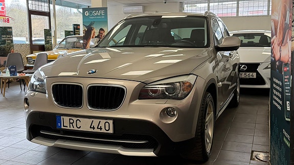 BMW X1 2 of 5