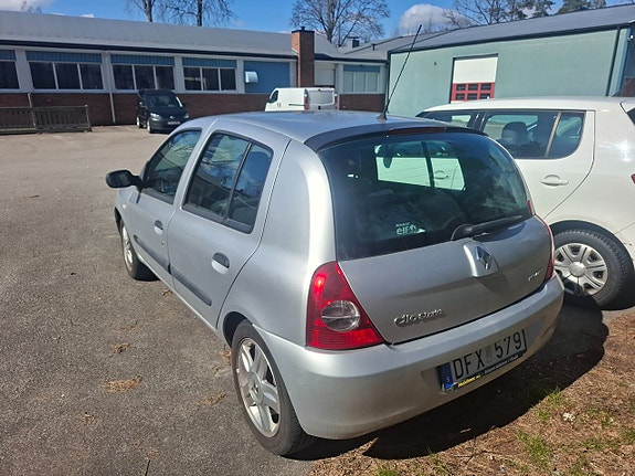 Renault Clio 4 of 5
